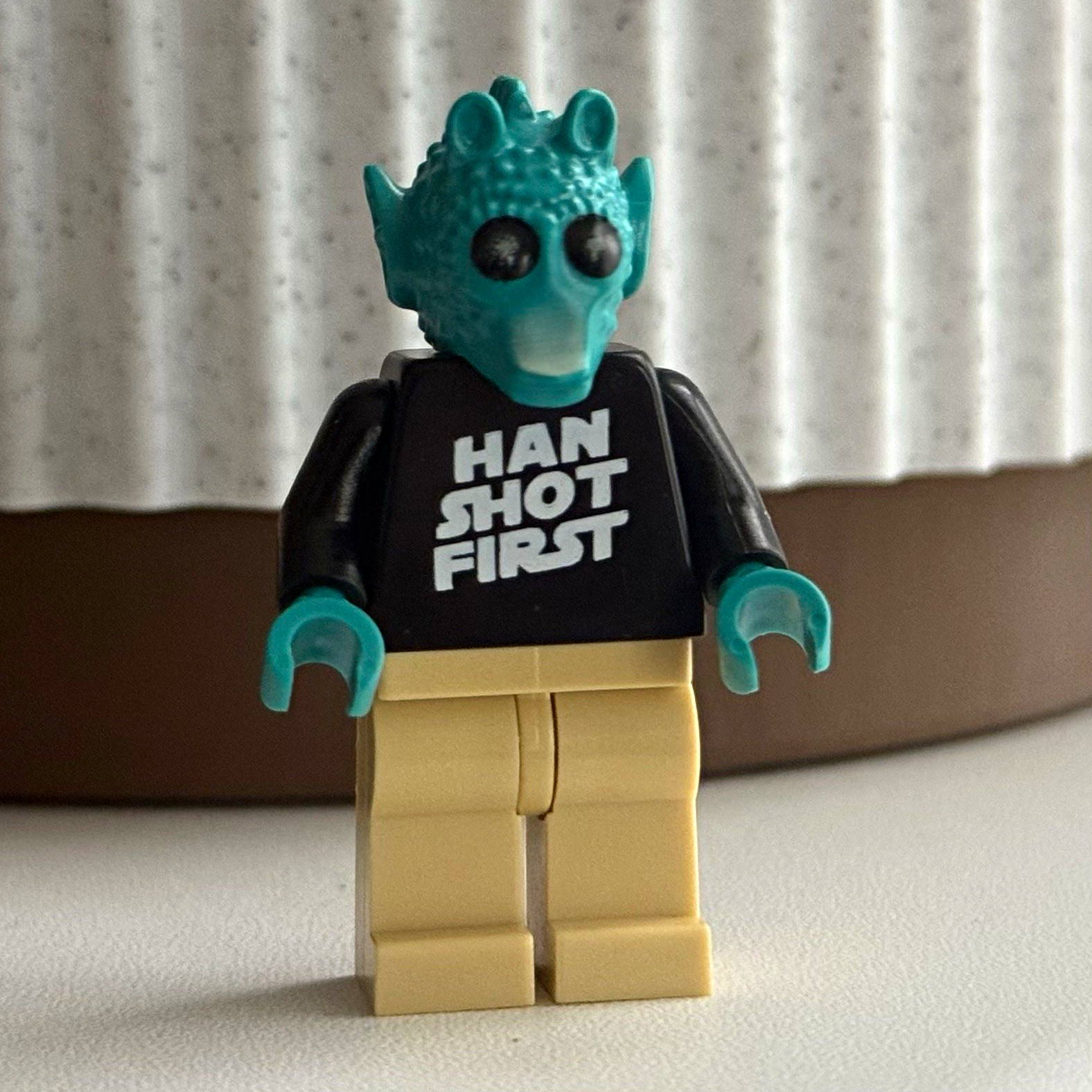 LEGO Star Wars Greedo Minifigure 4501 - Han Shot First Torso ( REPLICA ) LEGO Star Wars Greedo Minifigure 4501 - Han Shot First Torso ( REPLICA )