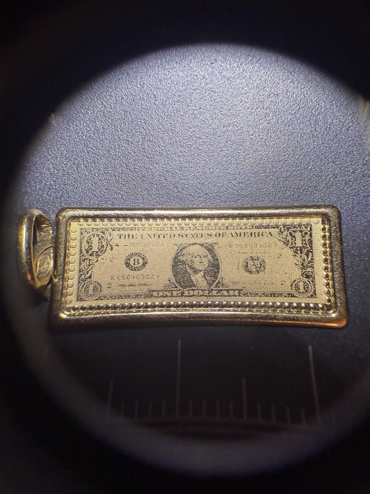 Beautiful 18K Italian SOLID GOLD (750) money bill pendant. Beautiful 18K Italian SOLID GOLD (750) money bill pendant.
