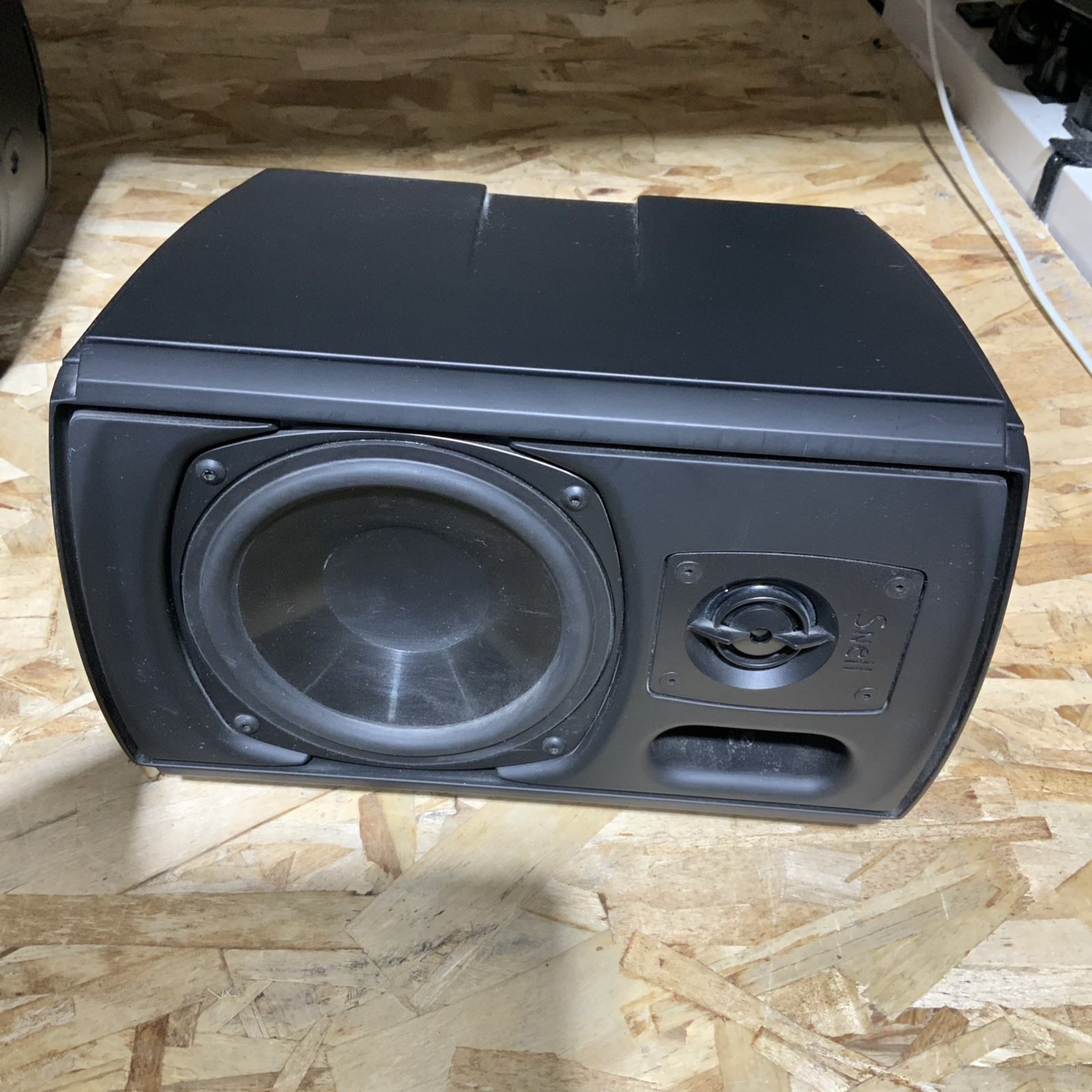 SINGLE Snell CLS.5 2 Way 5.5 Woofer Bookshelf Speaker Mountable SINGLE Snell CLS.5 2 Way 5.5 Woofer Bookshelf Speaker Mountable