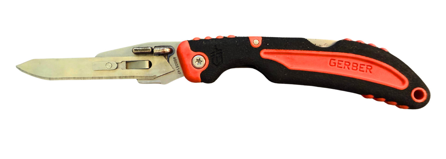 Gerber 31-002736N Vital Pocket Folding Knife, Rubber Handle and 6 Replaceable