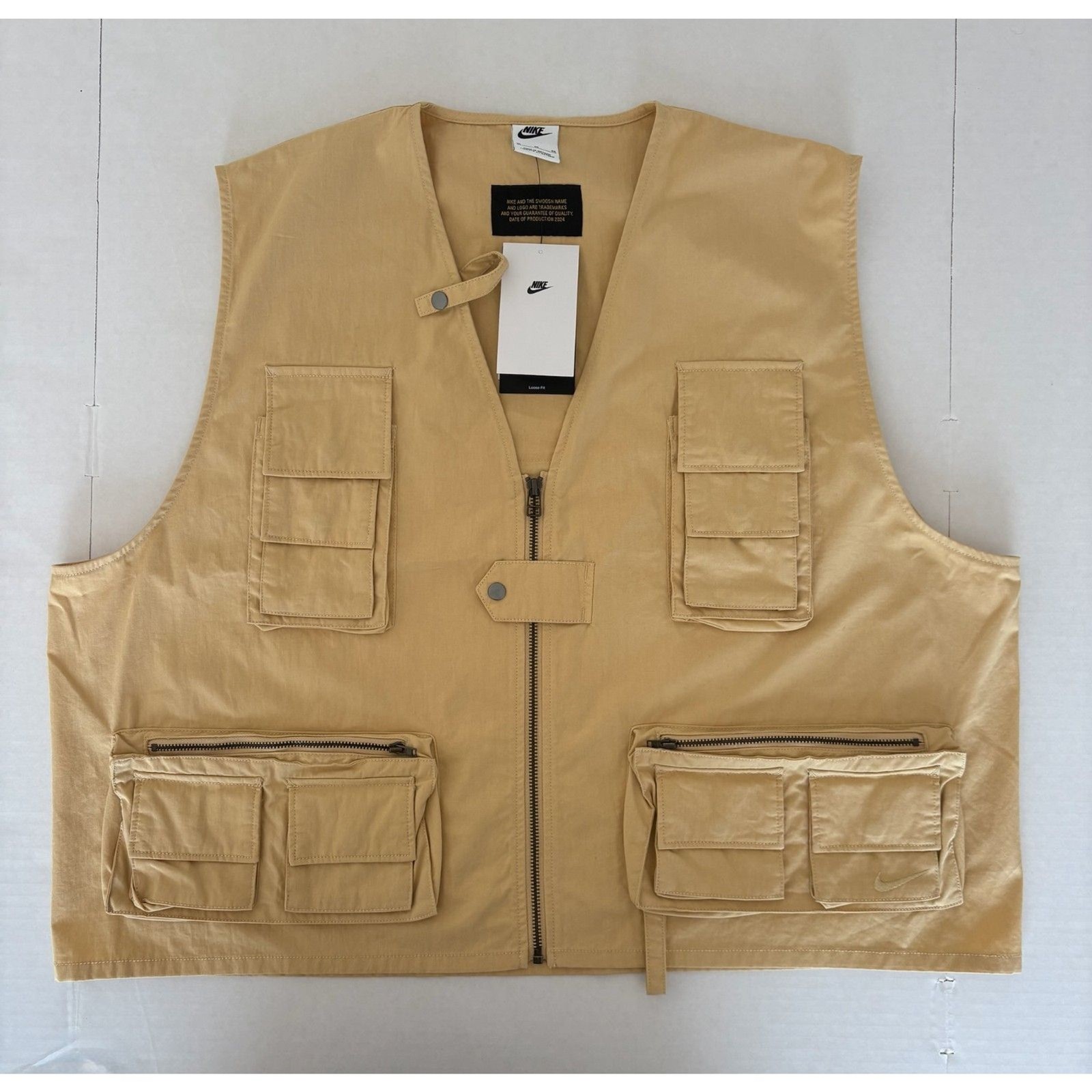Nike Life Tan Cargo Utility Vest Men\'s XL Streetwear