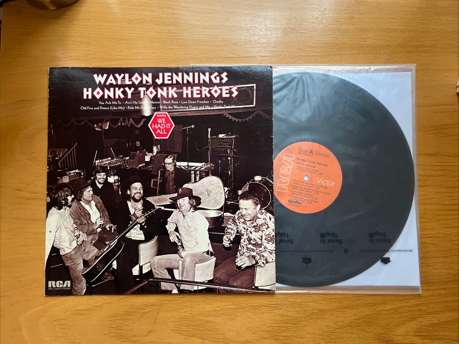 Waylon Jennings ‎– Honky Tonk Heroes LP RCA 1973 APL1-0240 orange Dynaflex VG/VG