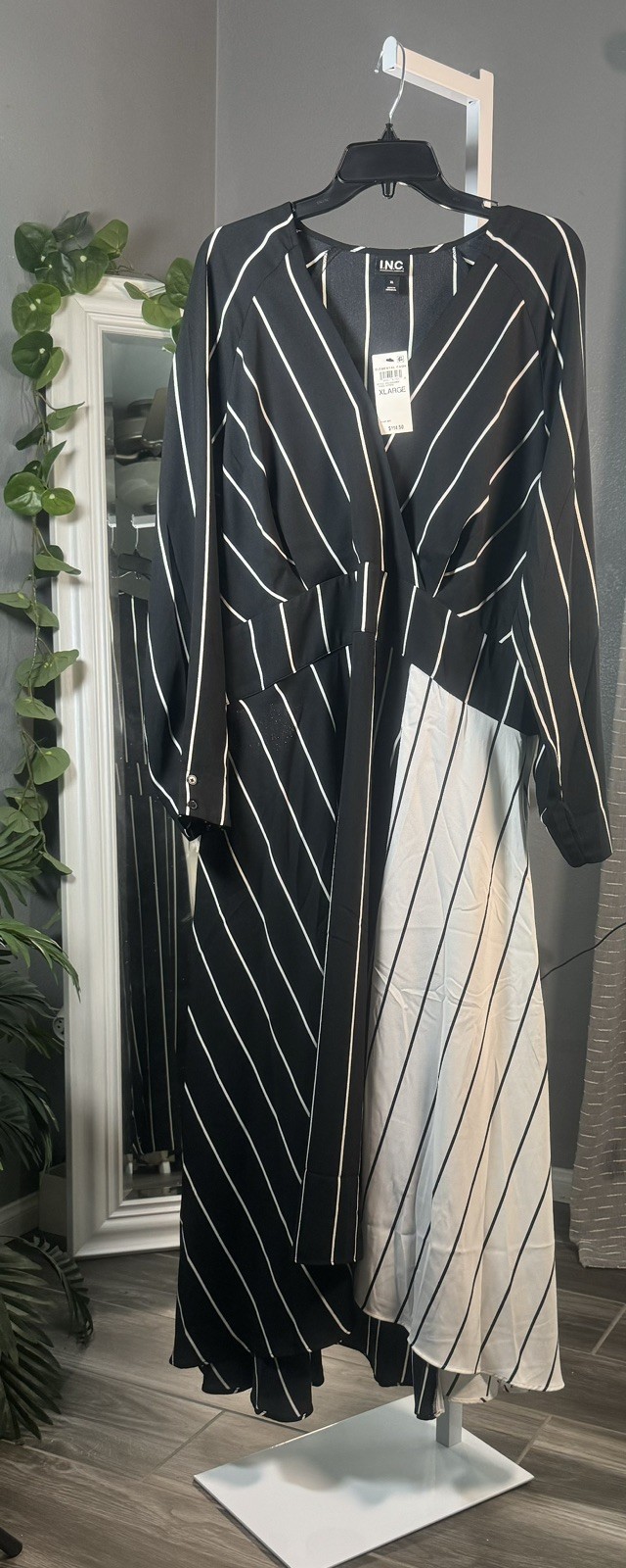 NWT I.N.C. International Concepts Women\'s Multi-Stripe Surplice-Neck Midi Dress NWT I.N.C. International Concepts Women\'s Multi-Stripe Surplice-Neck Midi Dress