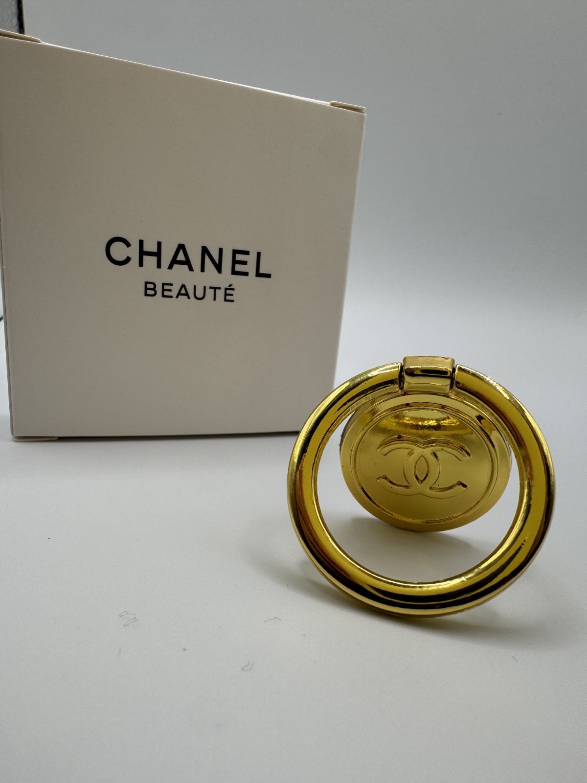 Chanel Phone Ring Phone Stand ~ New in Box RARE ~ Authentic GWP/Loyalty Purchase