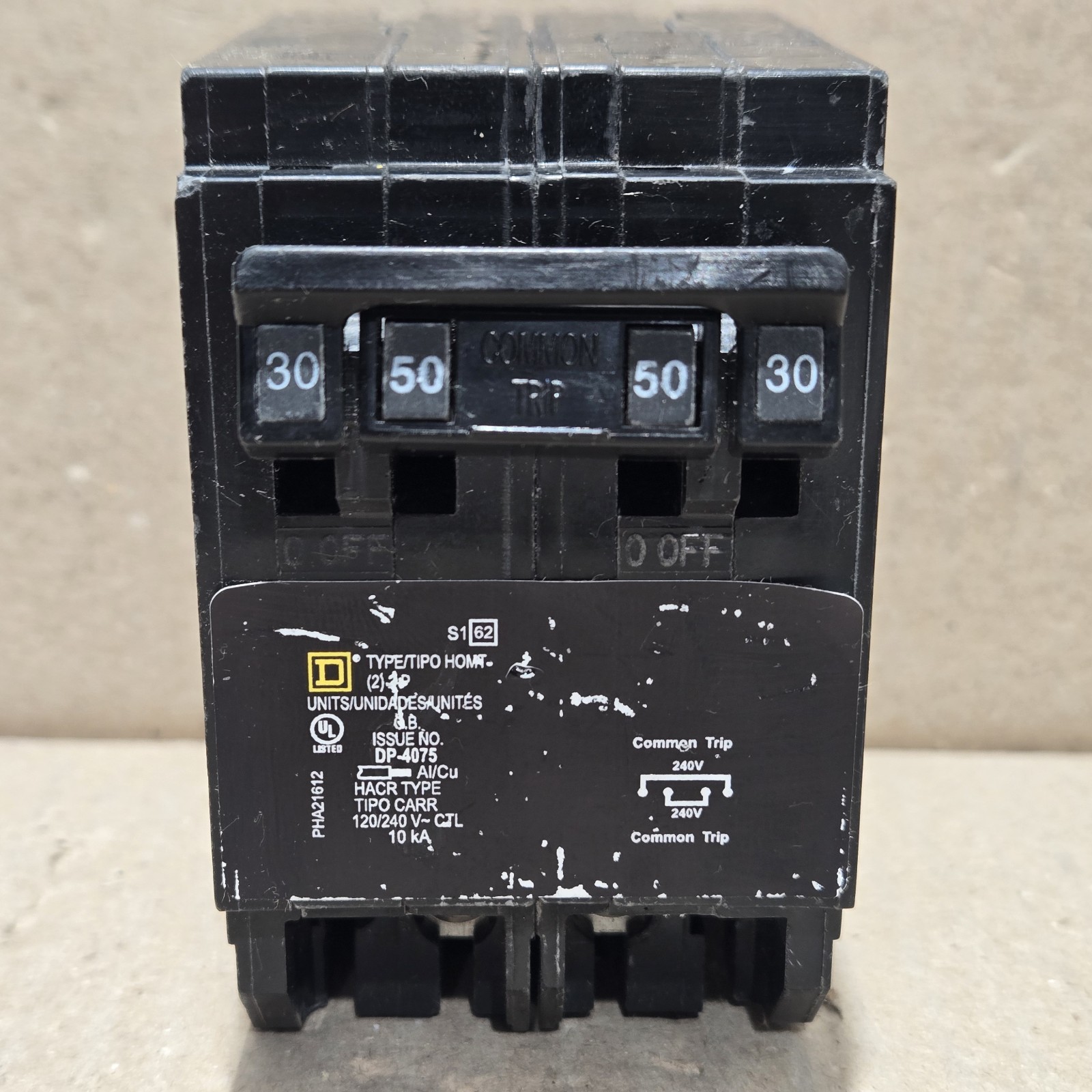 Square D HOMT230250CP 30/50 Amp 2 Poles Quad Circuit Breaker New