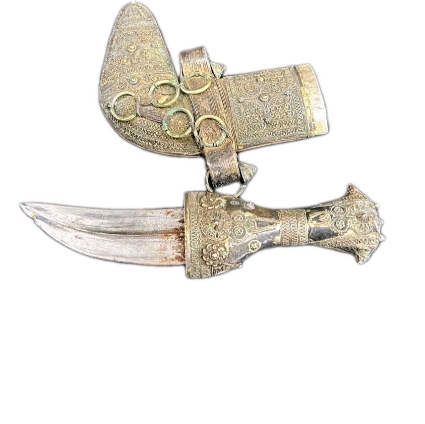 Rare Antique Yemeni Omani Khanjar Dagger Rare Antique Yemeni Omani Khanjar Dagger