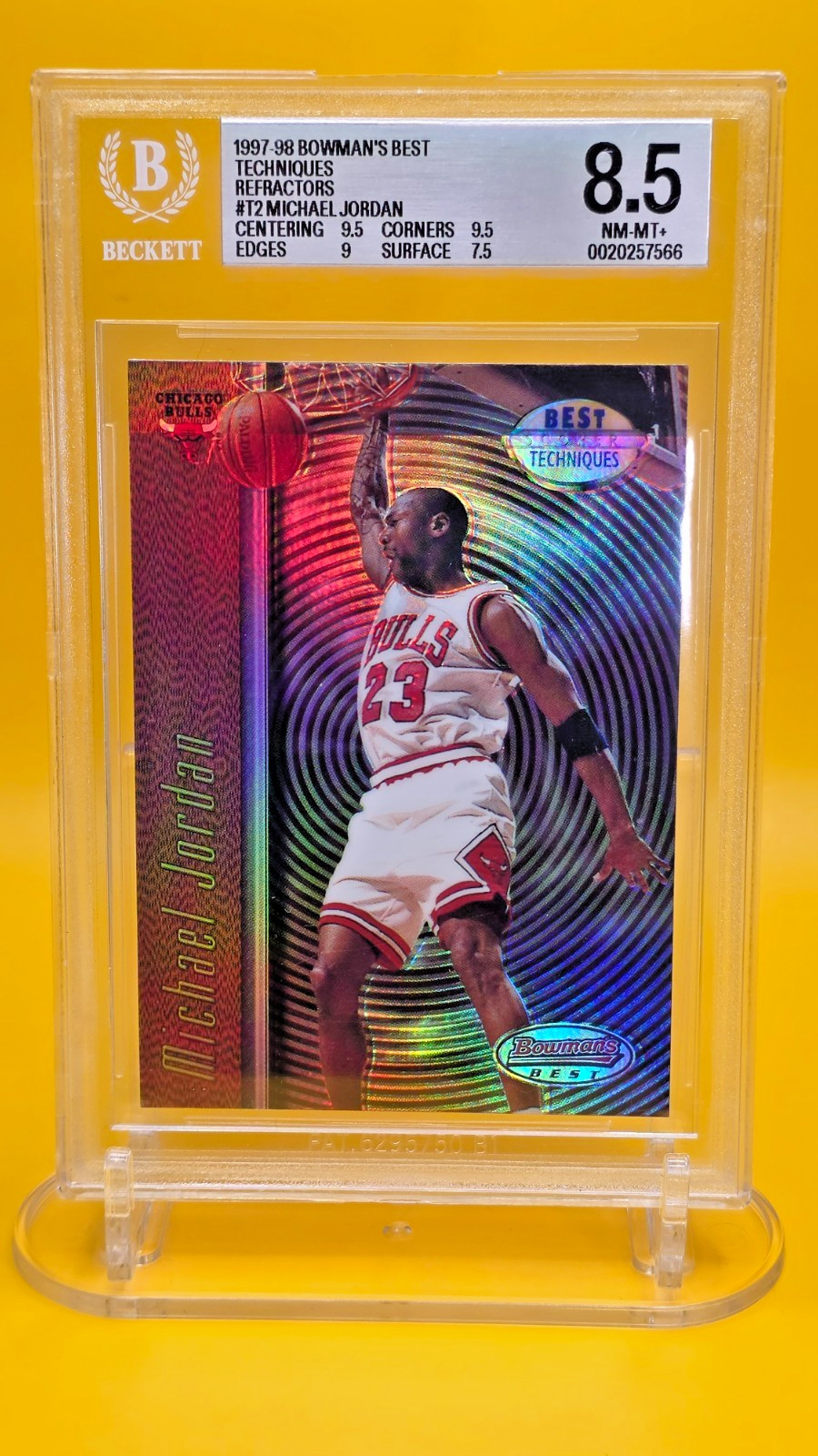 Michael Jordan 🏀 1997 Bowman\'s Best Techniques Refractor T2 BGS 8.5