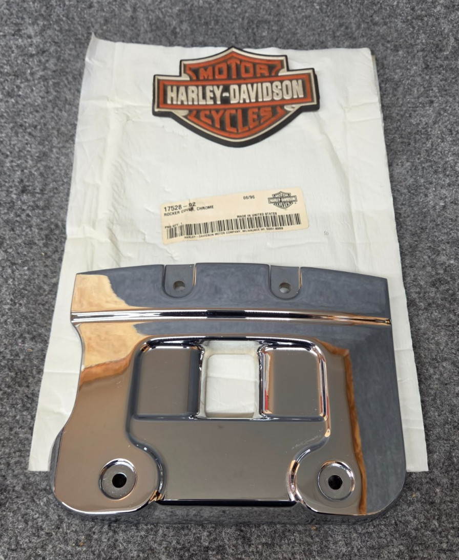 OEM HARLEY-DAVIDSON CHROME ROCKER COVER 17528-92 OEM HARLEY-DAVIDSON CHROME ROCKER COVER 17528-92