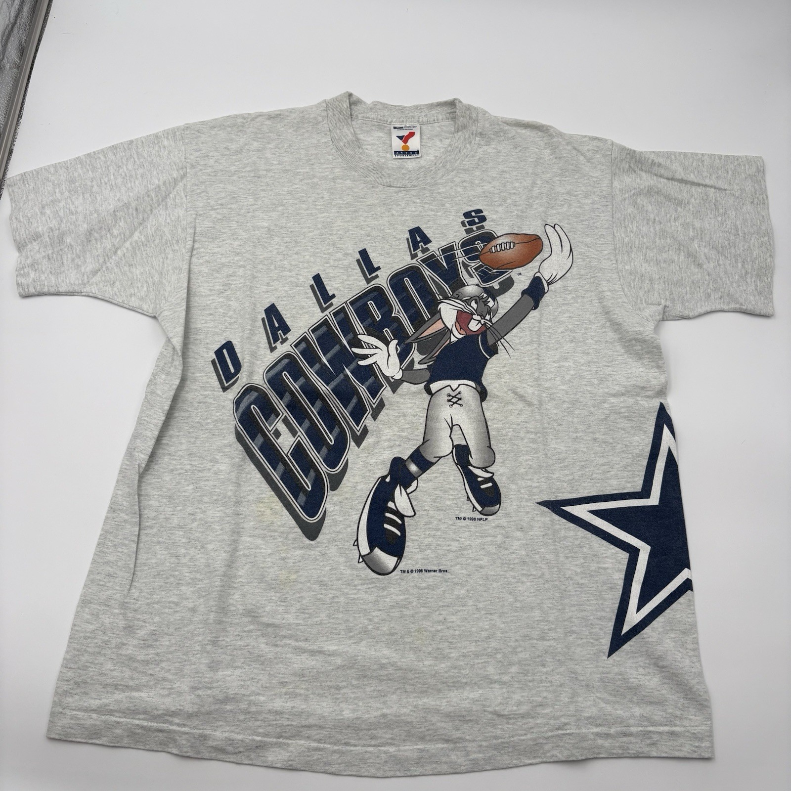 Vintage 1996 Dallas Cowboys Bugs Bunny Looney Tunes T Shirt XL Gray USA Made