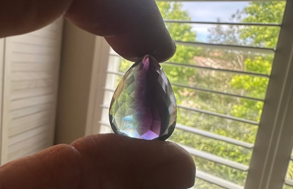 Gorgeous Loose Fluorite Stone β 31β60 Carats π New in original packaging Gorgeous Loose Fluorite Stone β 31β60 Carats π New in original packaging