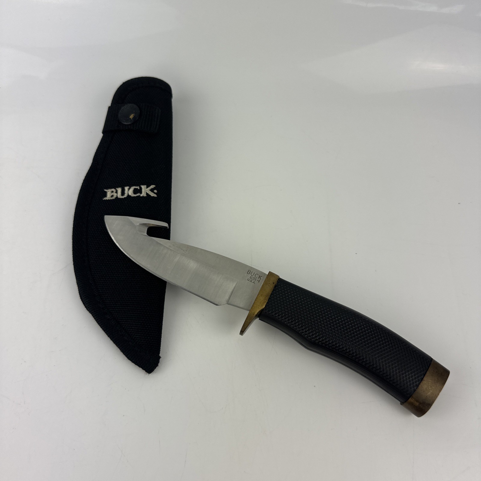 Buck 691 Buckmaster Hook Fixed Blade Knife Gut Hook w/ Sheath USA Made Buck 691 Buckmaster Hook Fixed Blade Knife Gut Hook w/ Sheath USA Made