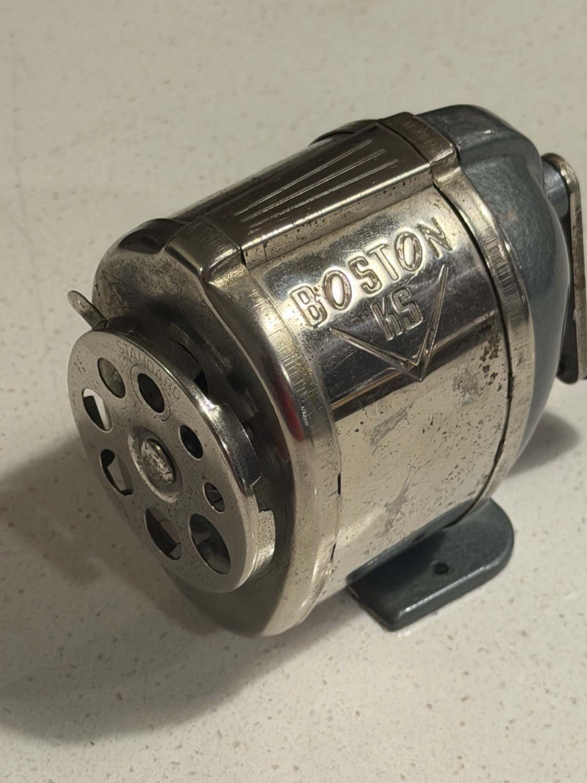 Vintage Boston Model L Pencil Sharpener Manual Crank Wall/Desk Mount Works ✏️ Vintage Boston Model L Pencil Sharpener Manual Crank Wall/Desk Mount Works ✏️