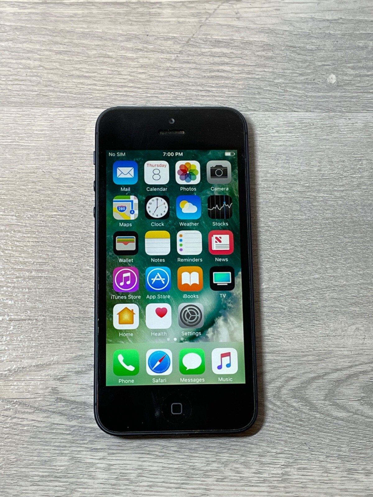 Apple iPhone 5 - 16/32/64GB - ALL COLORS Unlocked/AT&T/Sprint A1429