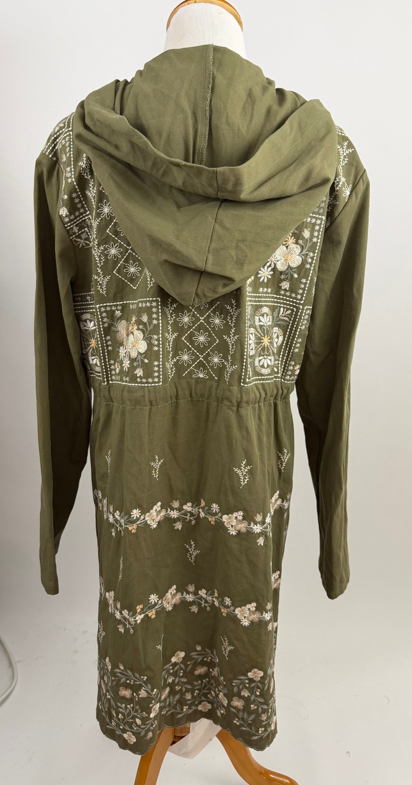 SAVANNAH JANE olive green 100% cotton hooded Embroidered Jacket M SAVANNAH JANE olive green 100% cotton hooded Embroidered Jacket M