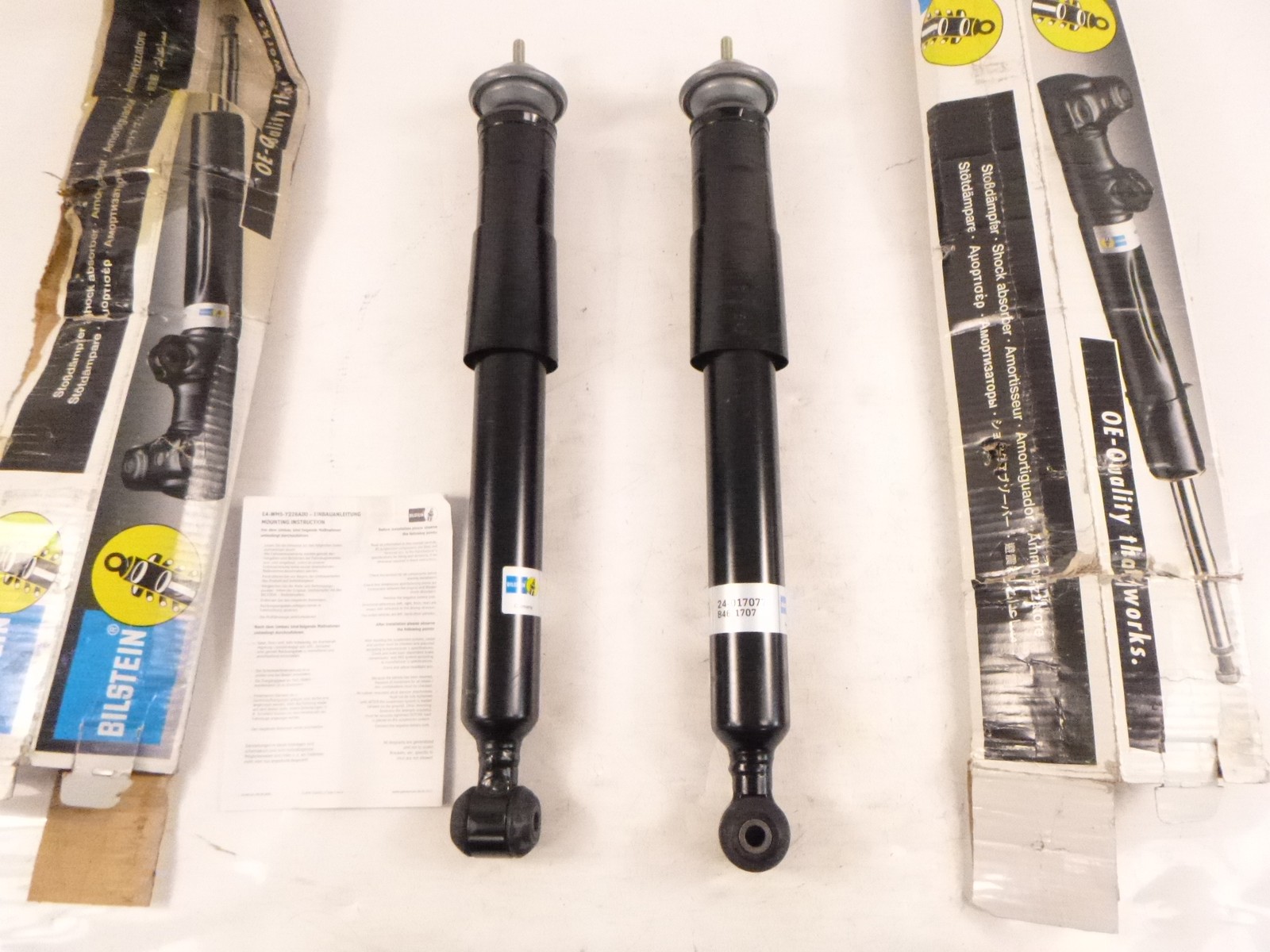 PAIR Genuine Biltstein Rear Shock Absorbers for 1994-1999 Mercedes S320 SEEDESC PAIR Genuine Biltstein Rear Shock Absorbers for 1994-1999 Mercedes S320 SEEDESC