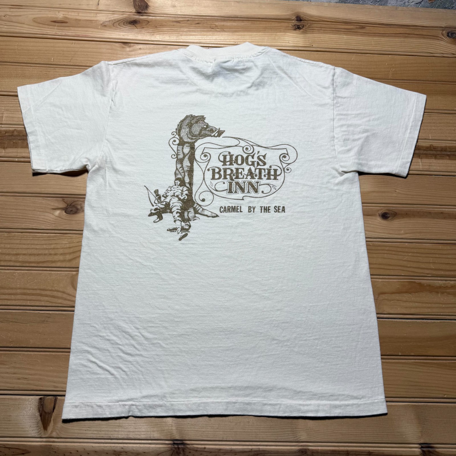 Vintage 90s Hanes Hogs Breath Inn Carmel By The Sea Glitter T-Shirt USA - Medium