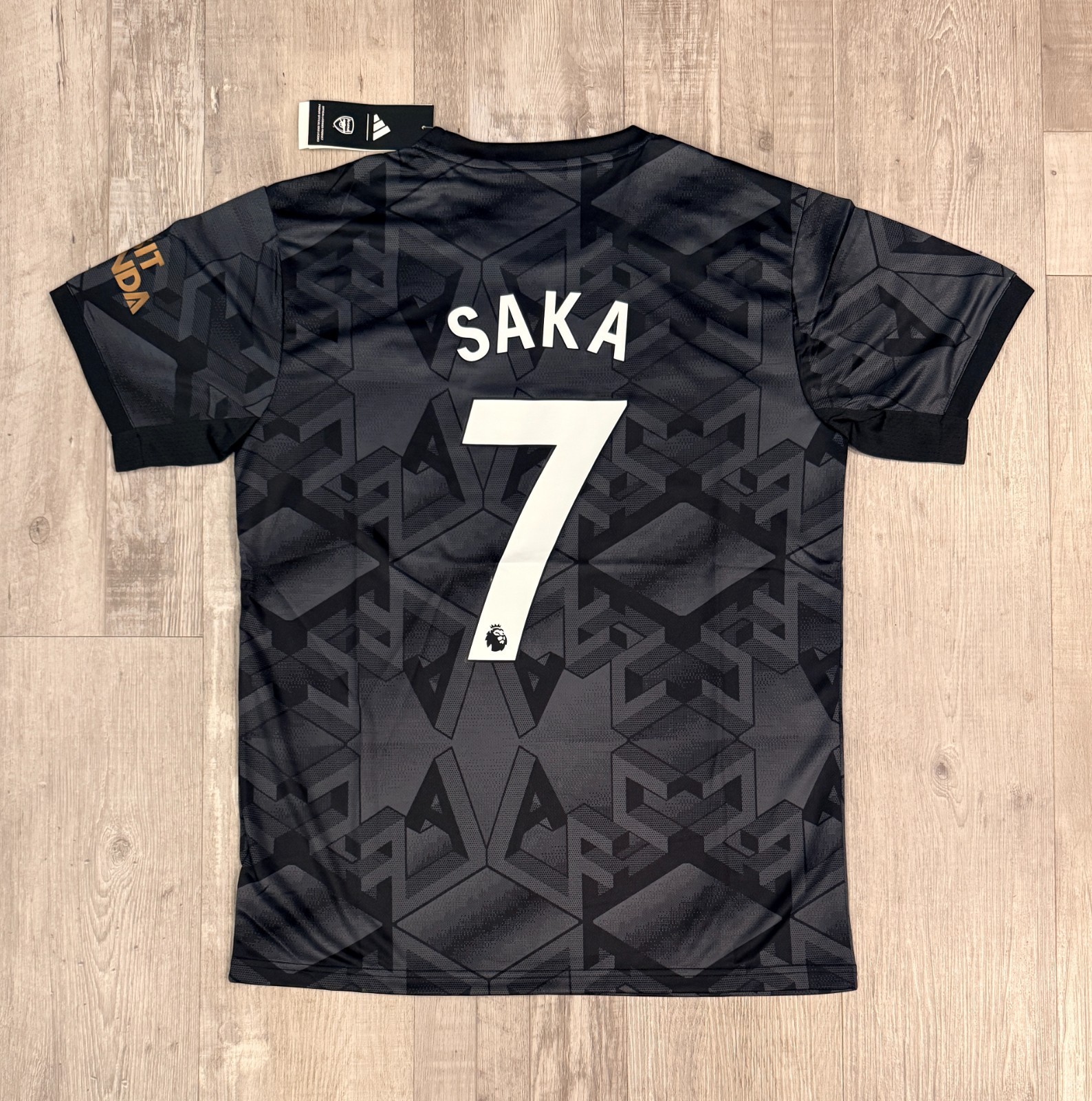 BUKAYO SAKA 2022/23 Arsenal FC Black Football Kit Soccer Jersey - Men's L BUKAYO SAKA 2022/23 Arsenal FC Black Football Kit Soccer Jersey - Men's L