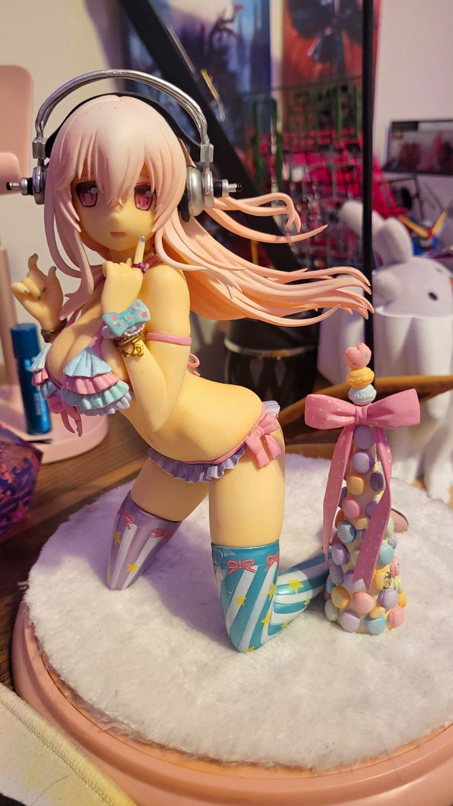 Super Sonico Macaron Tower 1/7 Figure Super Sonico Macaron Tower 1/7 Figure