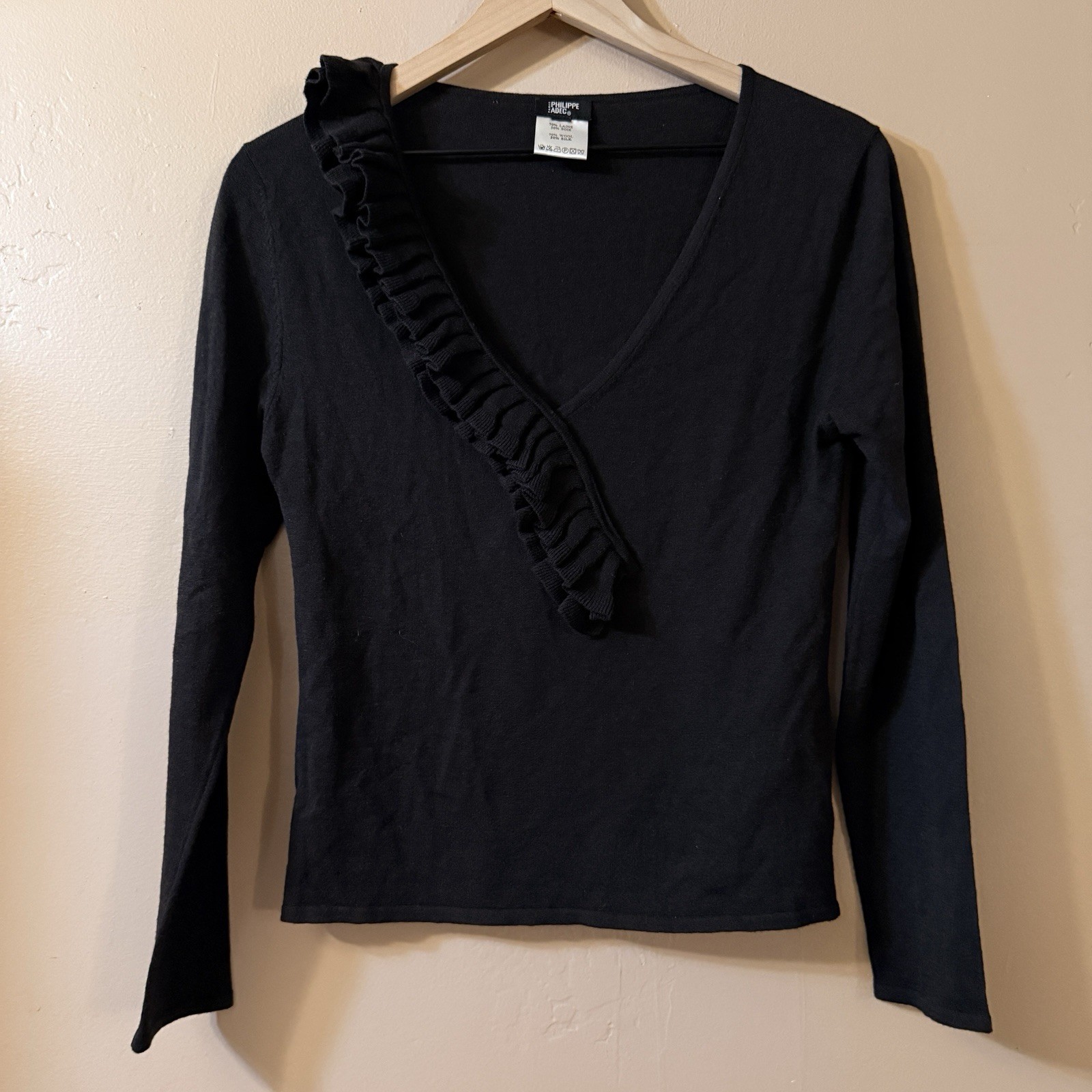 Vintage Wool Silk Women’s Top Long Sleeve Ruffle Brown Classic Medium Vintage Wool Silk Women’s Top Long Sleeve Ruffle Brown Classic Medium