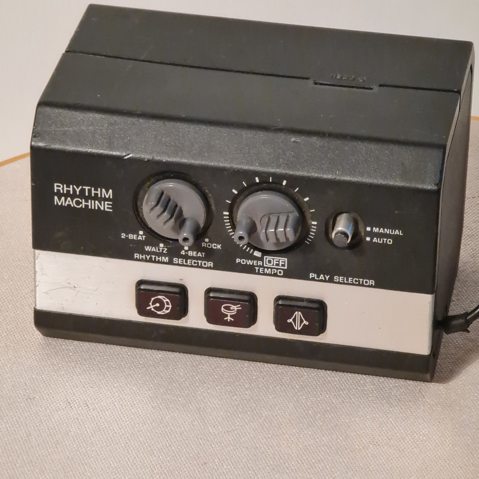 Panasonic RD-9844 Analog Drum Machine Rhythm Ace-Like, Japan Model Panasonic RD-9844 Analog Drum Machine Rhythm Ace-Like, Japan Model