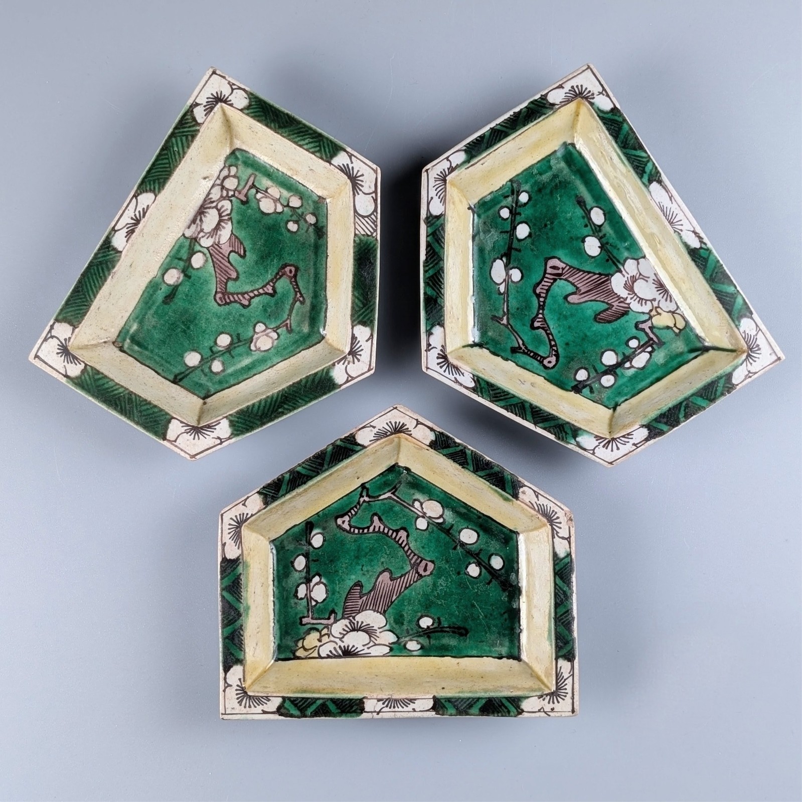 Three Antique Chinese 17/18th C Kangxi Famille Verte Biscuit Sweatmeat Dishes
