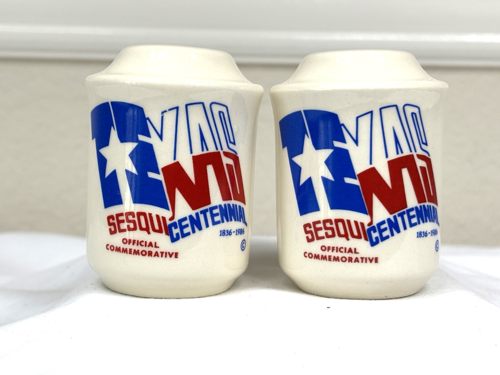 Vintage Texas Sesquicentennial 1836 - 1986 Ceramic Salt & Pepper Shaker Set