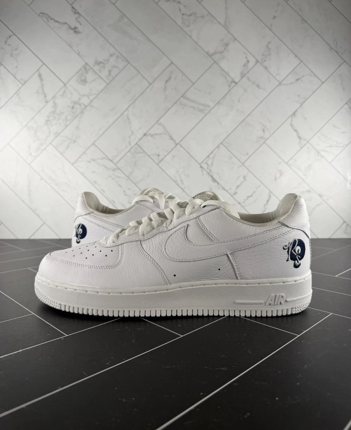 NEW Roc-A-Fella x Nike Air Force 1 2017 AF100 Jay Z AO1070-101 Size 11.5