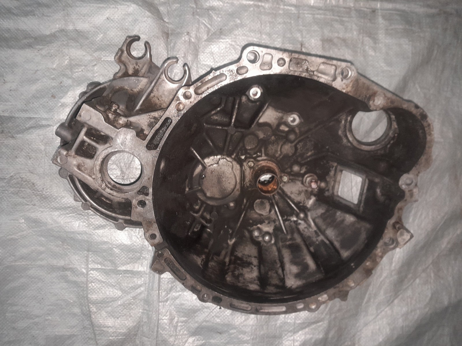 1991 -1995 Toyota MR2 S54 OEM Transmission case housing front non turbo 2.2 1991 -1995 Toyota MR2 S54 OEM Transmission case housing front non turbo 2.2