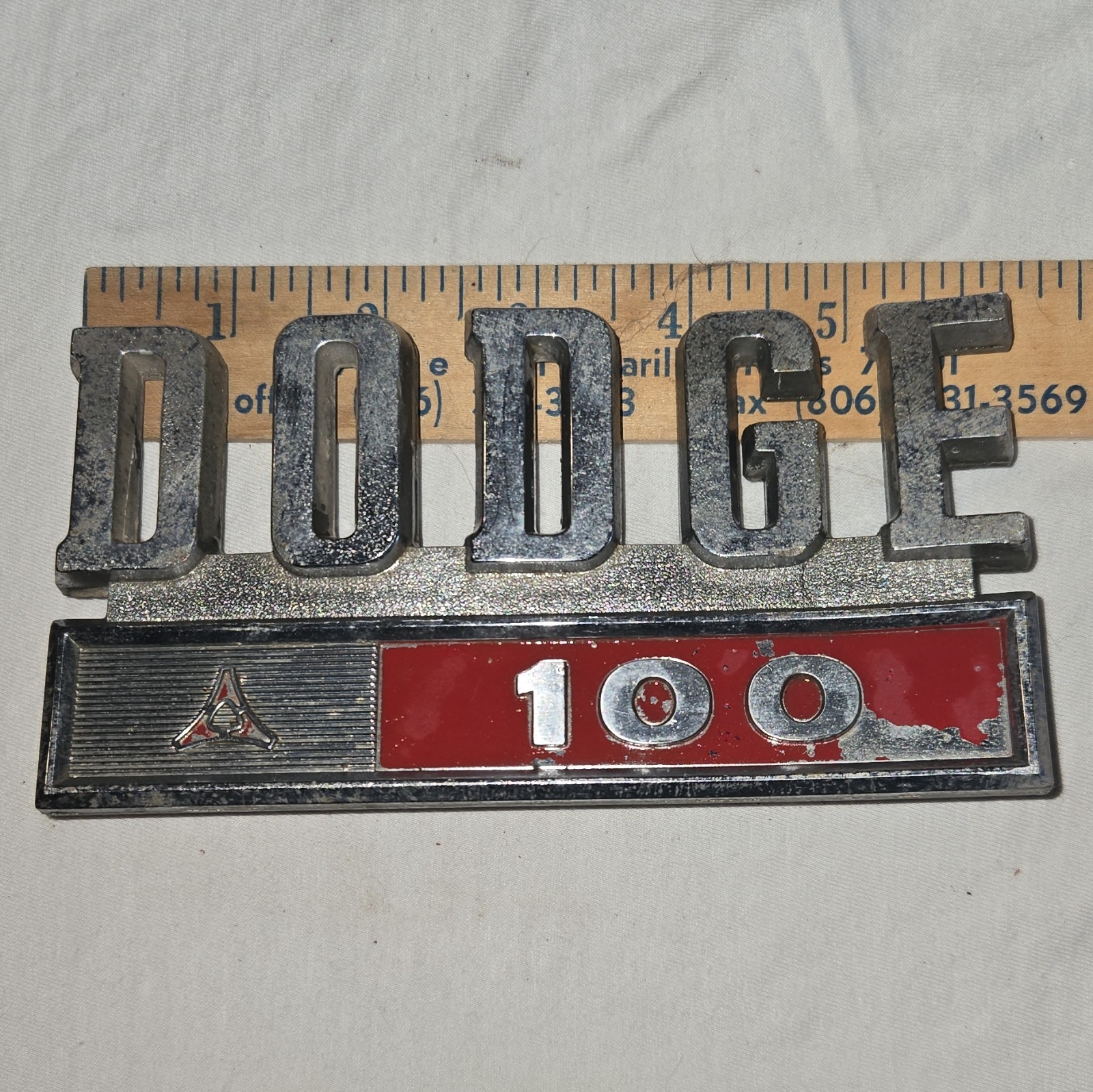 vintage 1969–1971 Dodge D100 / Power Wagon OEM chrome fender and grille emblem vintage 1969–1971 Dodge D100 / Power Wagon OEM chrome fender and grille emblem