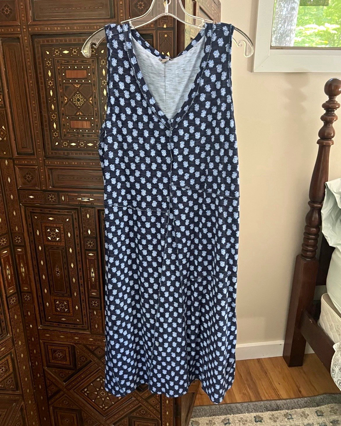 J. Jill Floral V-Neck Sleeveless Pleated A-Line Midi Dress Cotton Size L J. Jill Floral V-Neck Sleeveless Pleated A-Line Midi Dress Cotton Size L