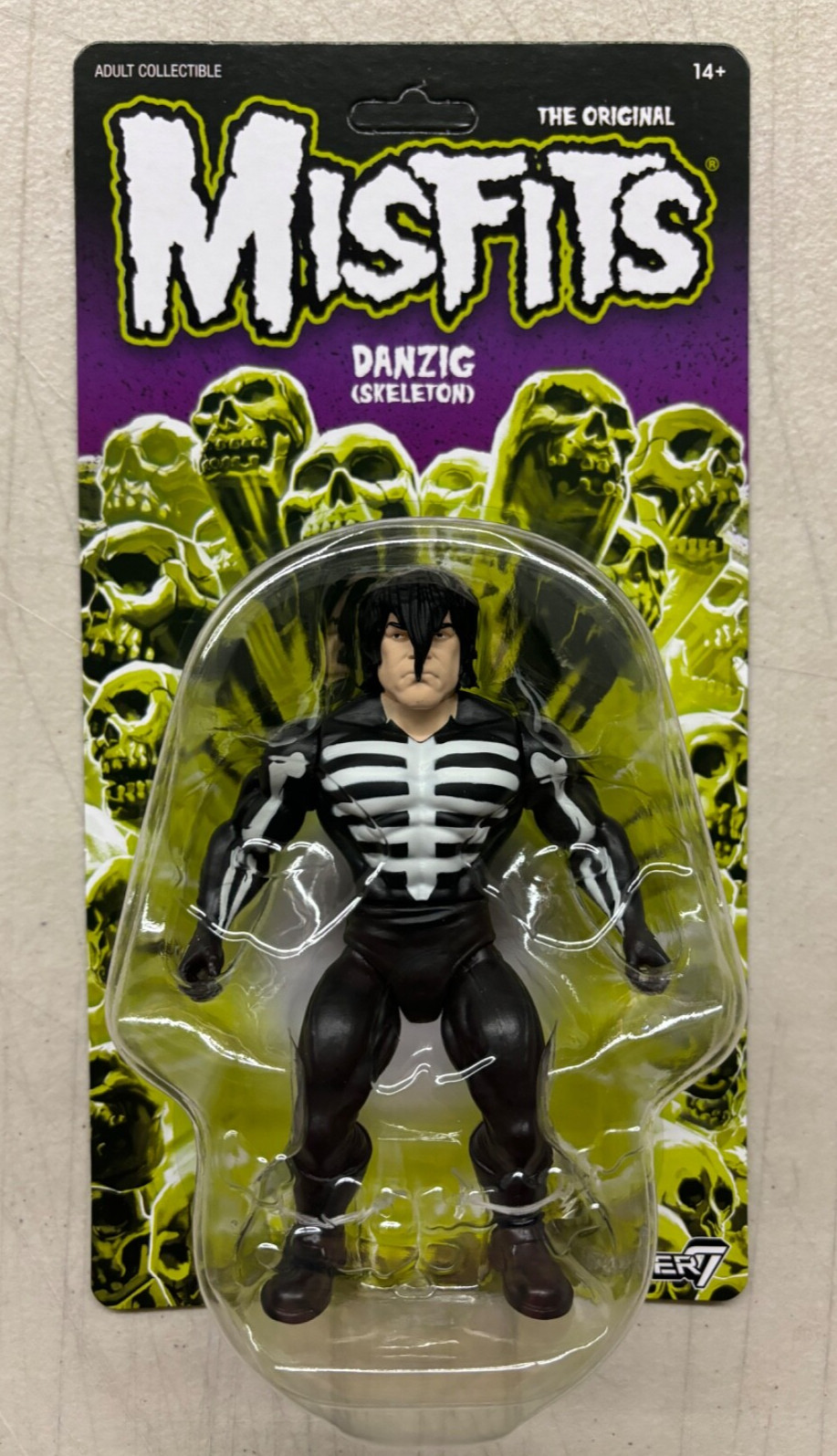 The Official Misfits Danzig Skeleton Super7 2025 Vintage Style Figure MOC The Official Misfits Danzig Skeleton Super7 2025 Vintage Style Figure MOC
