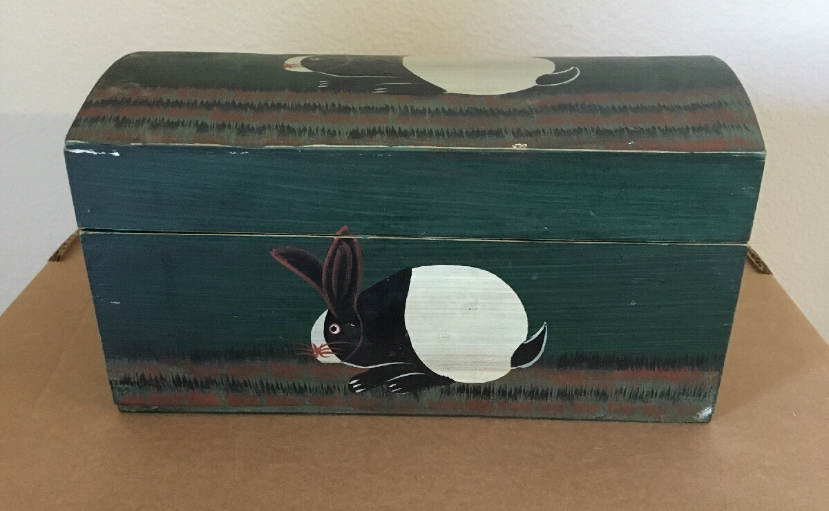 Vintage Hand Painted Country Primitive Miniature Wood Chest Green with Rabbits