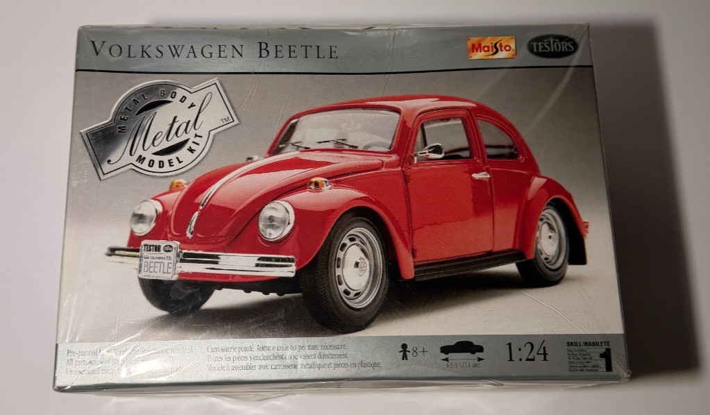 Maisto Testors Volkswagen Beetle Metal Kit 1:24 Scale NEW Maisto Testors Volkswagen Beetle Metal Kit 1:24 Scale NEW