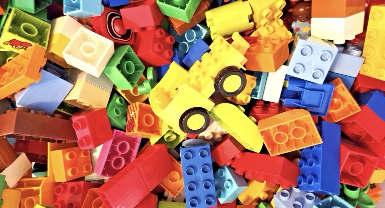 Lego Duplo Brick 100 Bricks Bulk Lot Parts Random Assorted Kids CLEAN