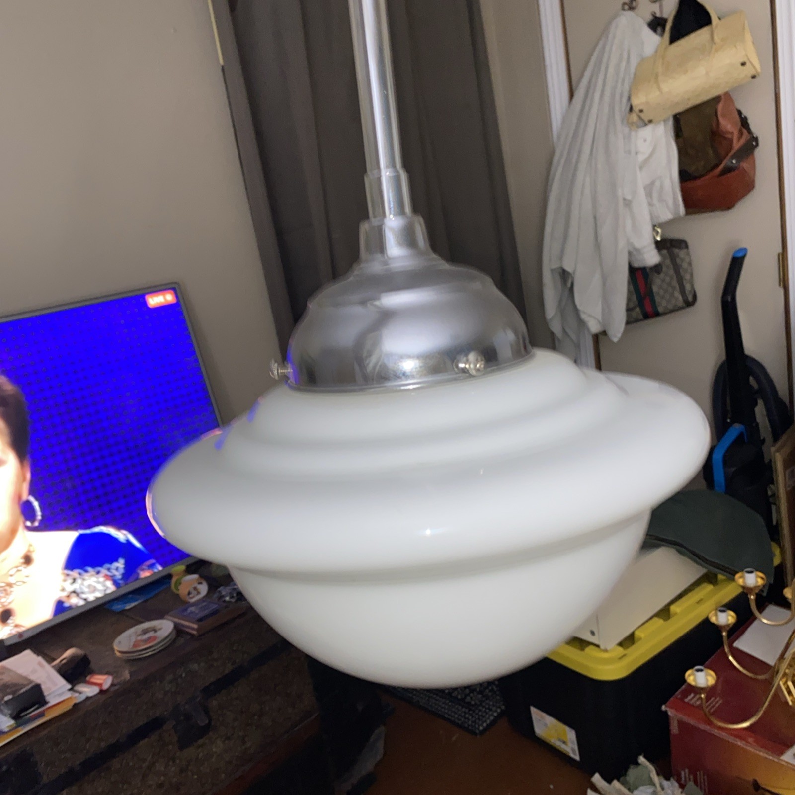 MILKGLASS SCHOOLHOUSE 1940s Style LIGHT PENDANT UFO Chrome MILKGLASS SCHOOLHOUSE 1940s Style LIGHT PENDANT UFO Chrome