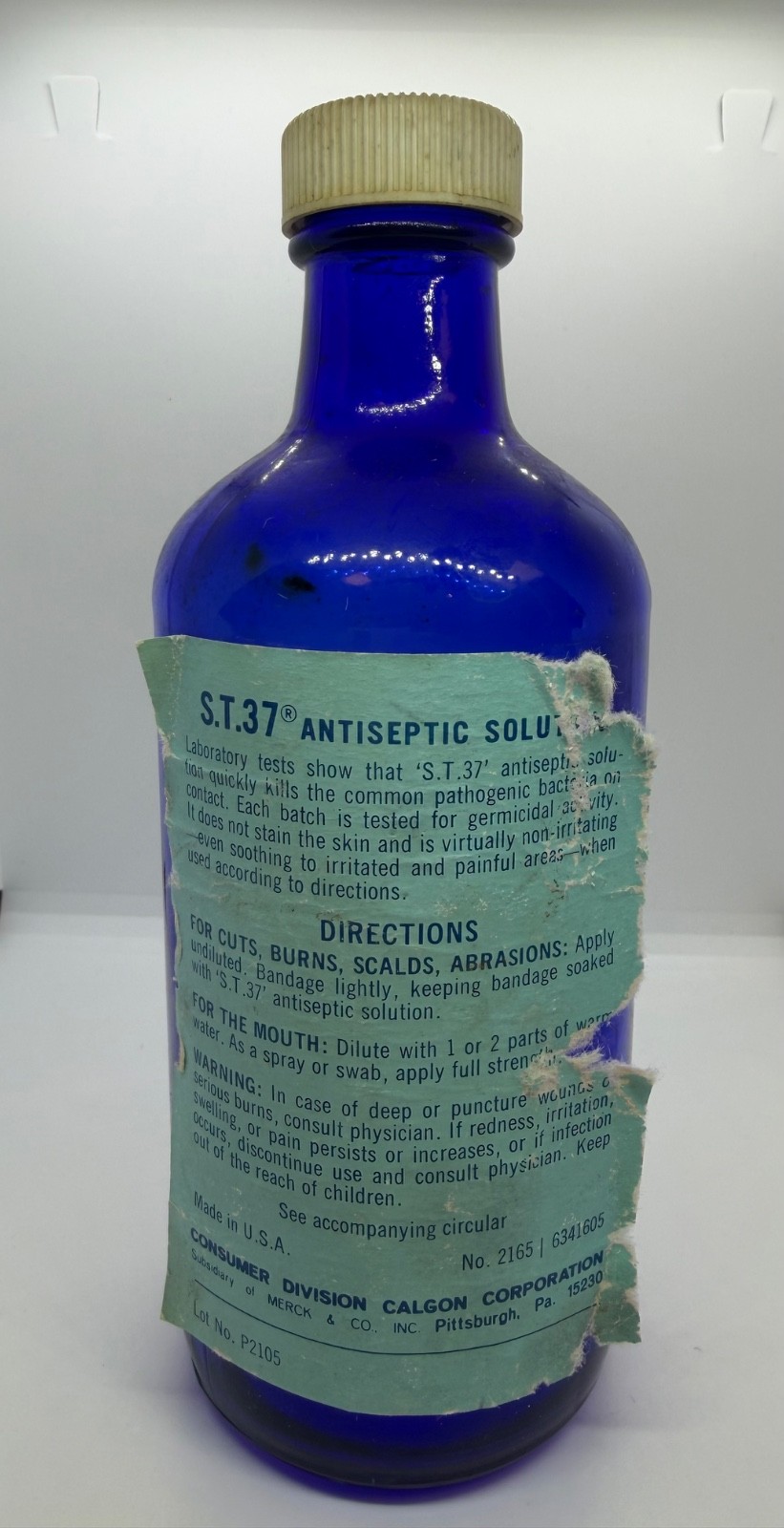 Vintage S.T.37 Antiseptic Cobalt Blue Glass 32 Oz Bottle Calgon Merck Label