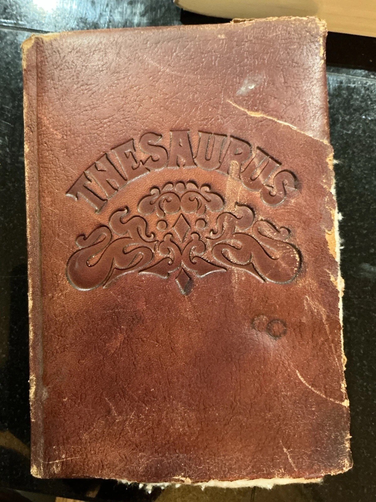 1971 Webster’s New World Thesaurus Charlton Laird LeatherKraft Vintage Book 1971 Webster’s New World Thesaurus Charlton Laird LeatherKraft Vintage Book