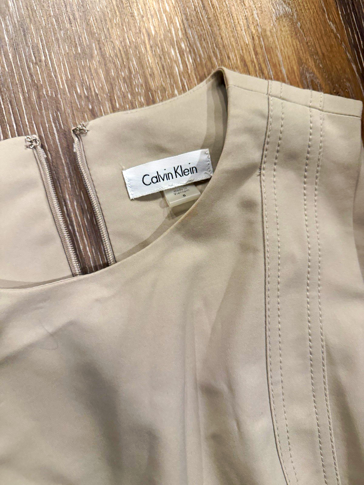 Calvin Klein Women’s Beige Solid Sheath Knee-Length Sleeveless Dress Size 8