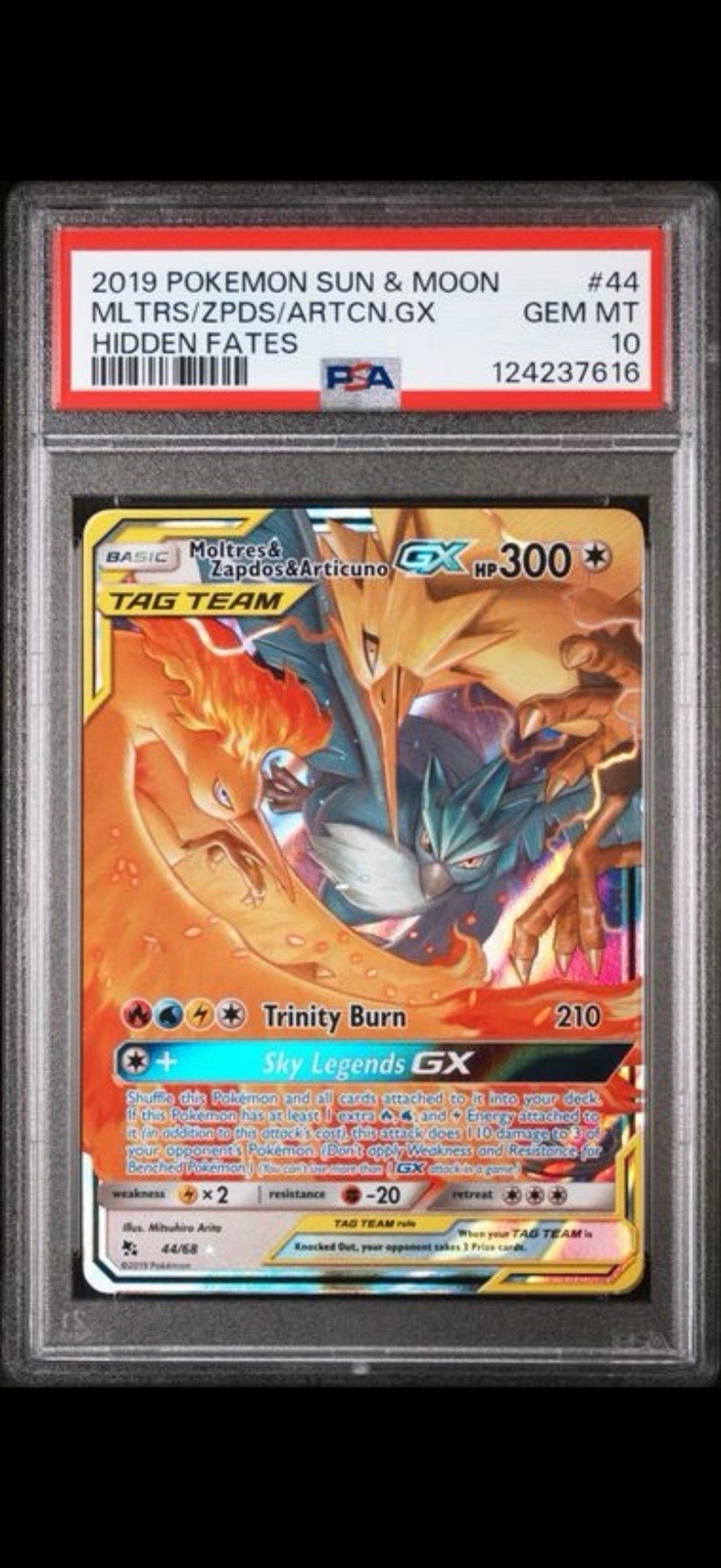2019 Pokemon SM Hidden Fates Moltres & Zapdos & Articuno Tag Team GX PSA 10 5935