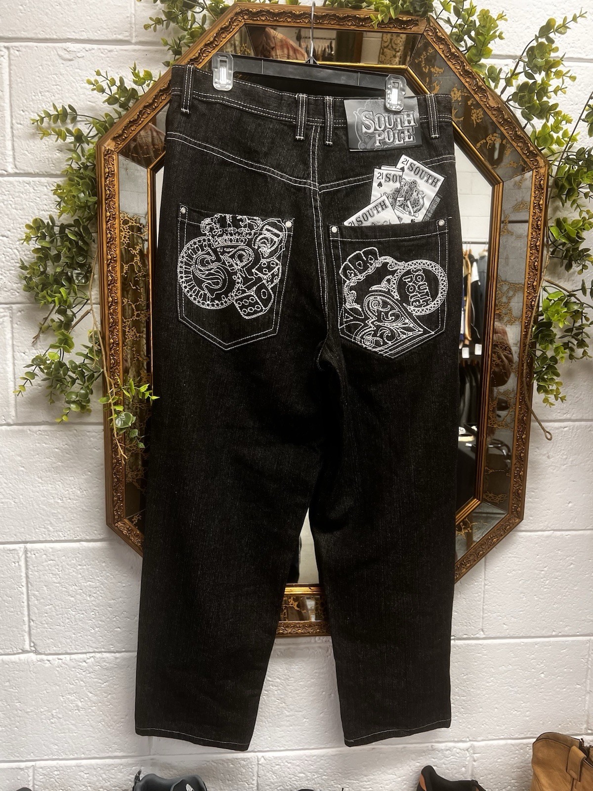 RARE🔥 SOUTHPOLE Men\'s Size 34x30Black Embroidered Loose Fit Vintage Y2K Jeans RARE🔥 SOUTHPOLE Men\'s Size 34x30Black Embroidered Loose Fit Vintage Y2K Jeans