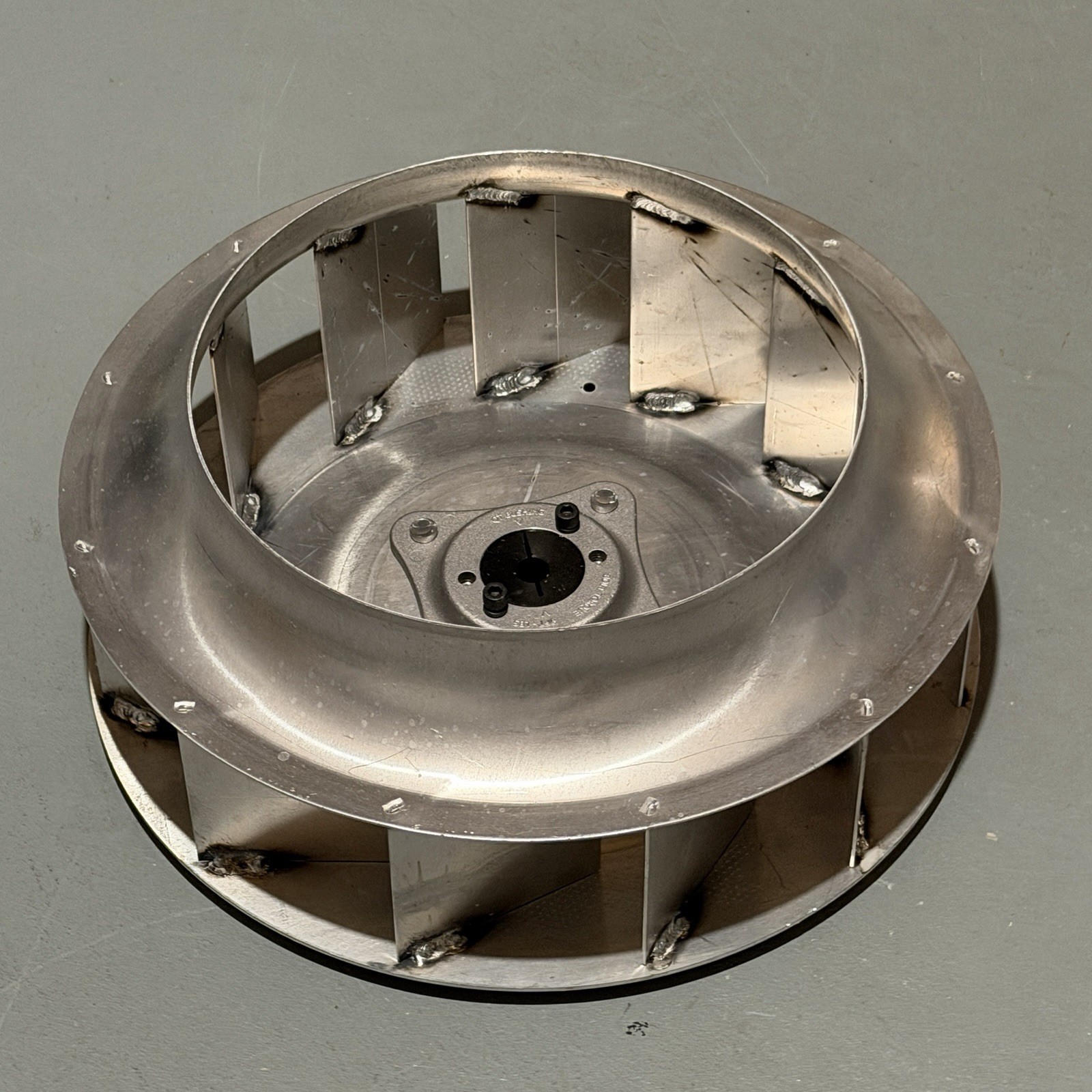 DAYTON 21EC48 Exhaust Fan Wheel with Shaft Bushing, 13-1/4\ DAYTON 21EC48 Exhaust Fan Wheel with Shaft Bushing, 13-1/4\