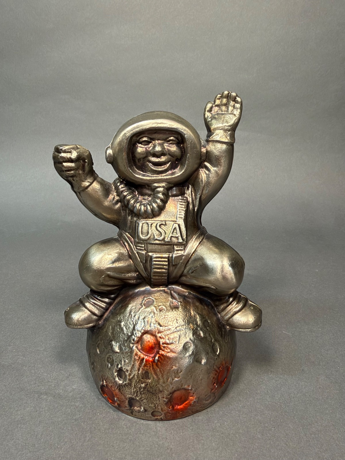 Vintage 1969 Apollo Astronaut Moon Landing Metal Coin Bank City Bank & Trust