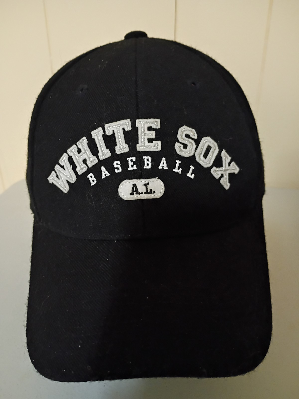 Vintage Nike Chicago White Sox Hat Cap 100% Wool Strapback  MLB Y2k 90s Retro
