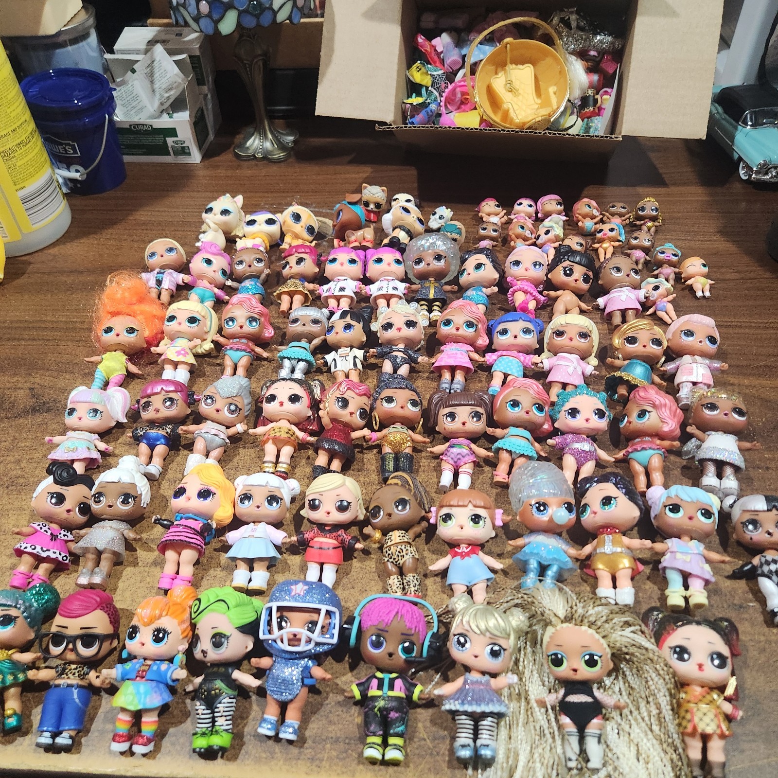 HUGE Lot LOL Surprise Dolls & Accessories, Over 50 Dolls all w/Clothes, Pets & HUGE Lot LOL Surprise Dolls & Accessories, Over 50 Dolls all w/Clothes, Pets &