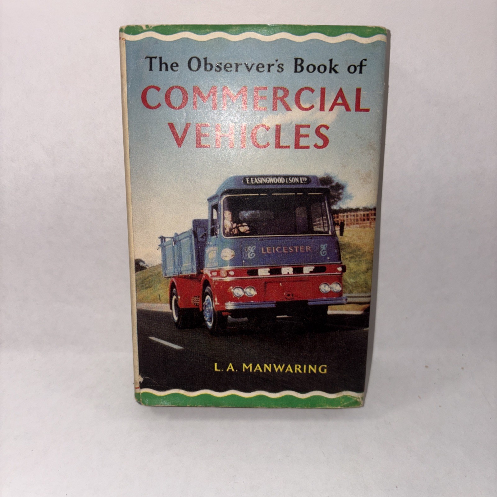 Vintage 1966 OBSERVER'S BOOK of COMMERCIAL VEHICLES #40 Warne HCDJ Vintage 1966 OBSERVER'S BOOK of COMMERCIAL VEHICLES #40 Warne HCDJ