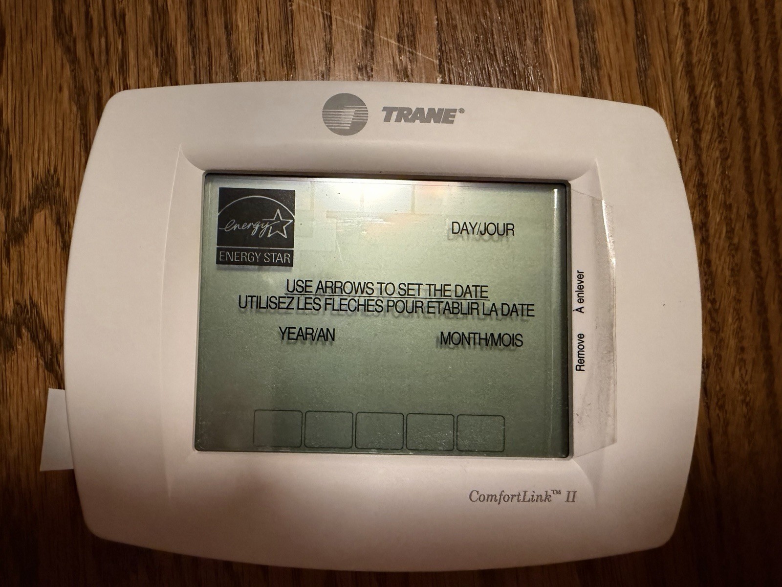 Trane ComfortLink II Programmable Communicating Thermostat TCONT900AC43UAA Trane ComfortLink II Programmable Communicating Thermostat TCONT900AC43UAA