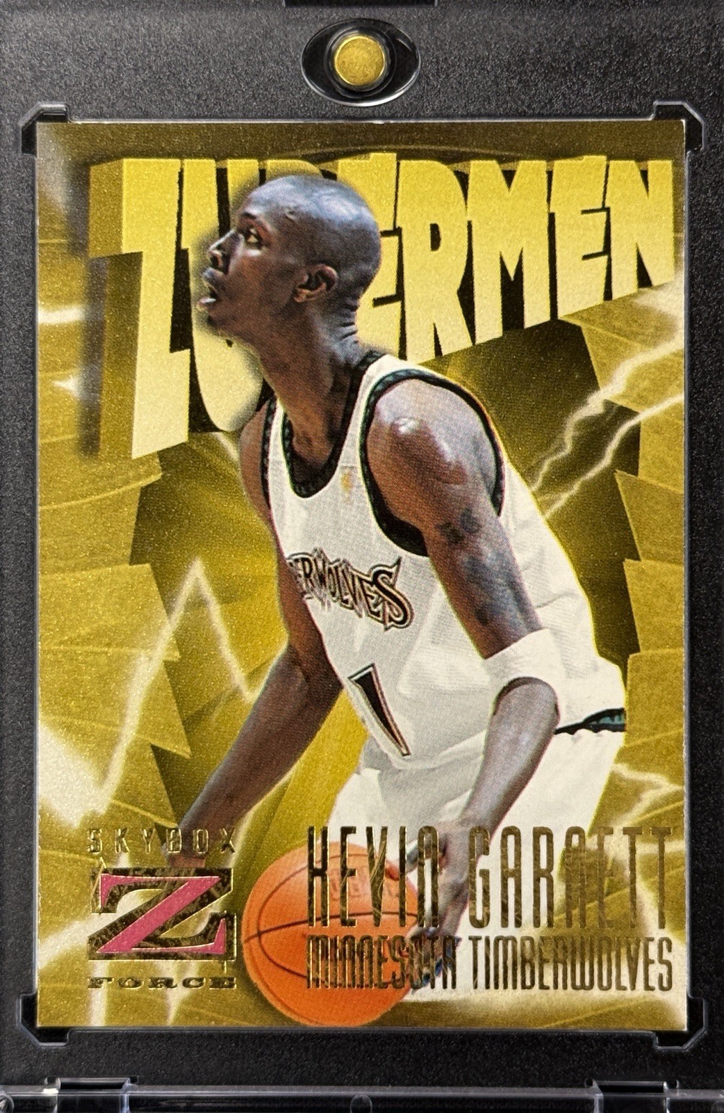 KEVIN GARNETT RARE RED GOLD WAVE 1997 SKYBOX Z FORCE INVESTMENT CARD TWOLVES H KEVIN GARNETT RARE RED GOLD WAVE 1997 SKYBOX Z FORCE INVESTMENT CARD TWOLVES H