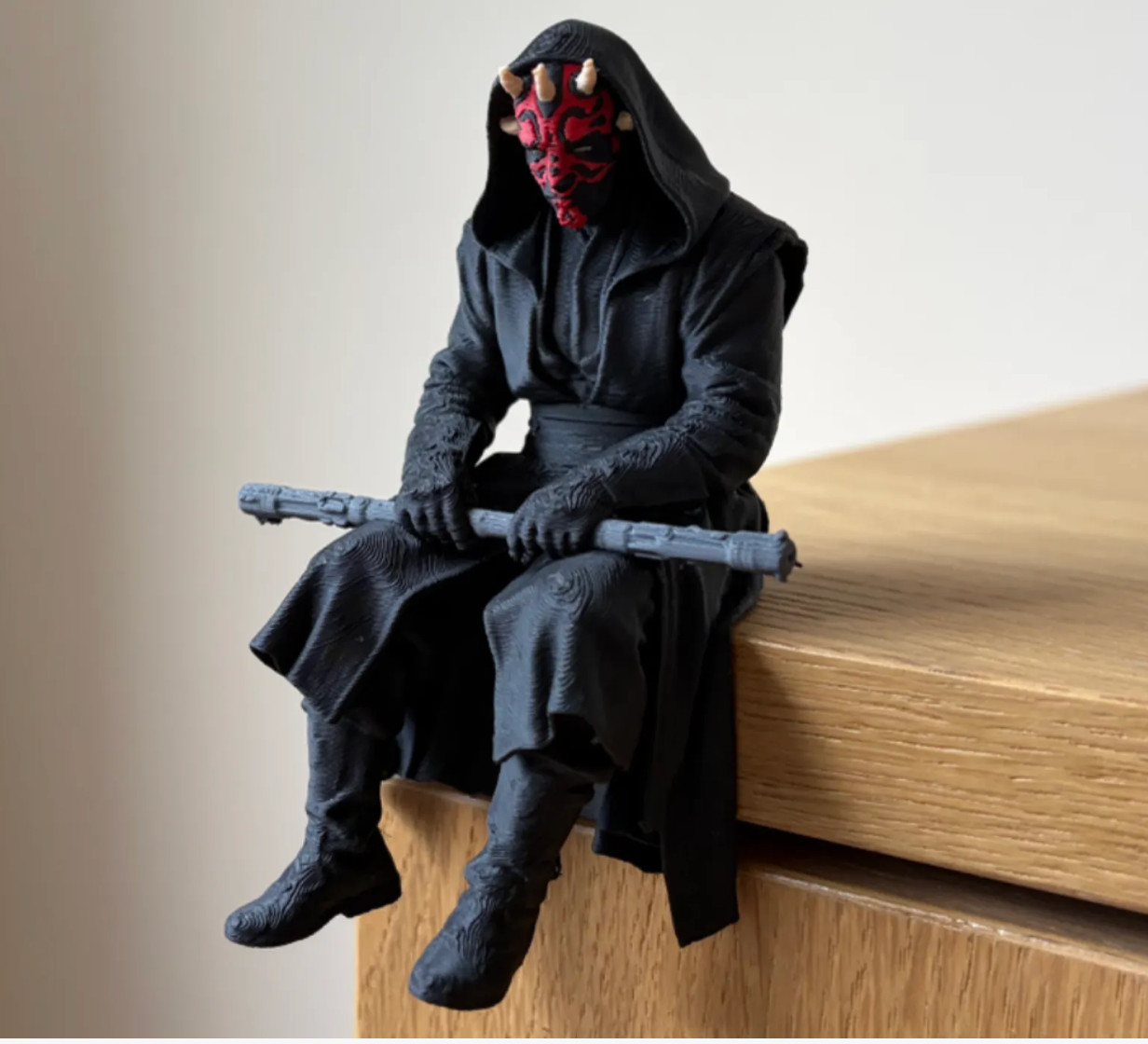 Star Wars Darth Maul Hooded Seated Cloak Statue Figurine Sci-Fi & Horror Star Wars Darth Maul Hooded Seated Cloak Statue Figurine Sci-Fi & Horror
