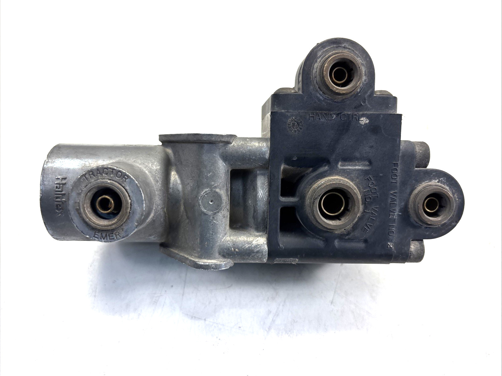 VOLVO VNL 760 860  WABCO TRACTOR PROTECTION VALVE 9348990810 OEM