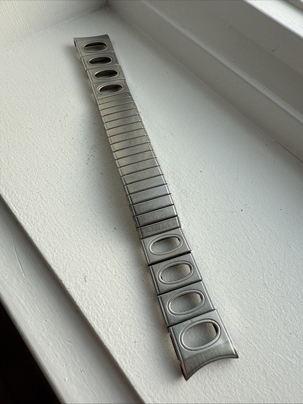 SPEIDEL MACH 1 PORT HOLE STAINLESS STEEL JAWS VINTAGE WATCH BAND SPEIDEL MACH 1 PORT HOLE STAINLESS STEEL JAWS VINTAGE WATCH BAND